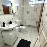 Jans 4 Personen Nrw Veltins Arena Kueche P Wlan Mit Code Lägenhet *