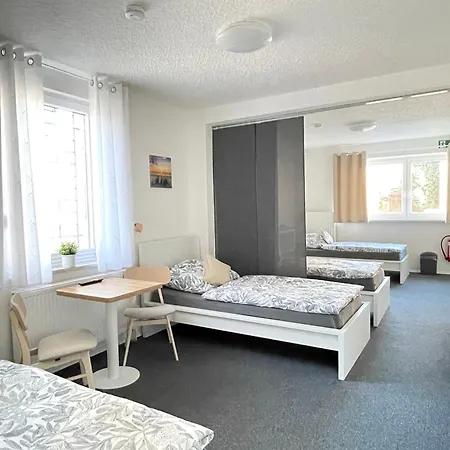 Jans 4 Personen Nrw Veltins Arena Kueche P Wlan Mit Code アパート