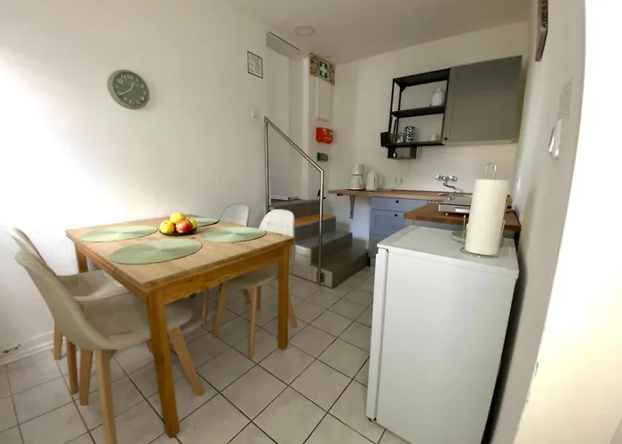 Jans 4 Personen Nrw Veltins Arena Kueche P Wlan Mit Code Herten (North Rhine-Westphalia)